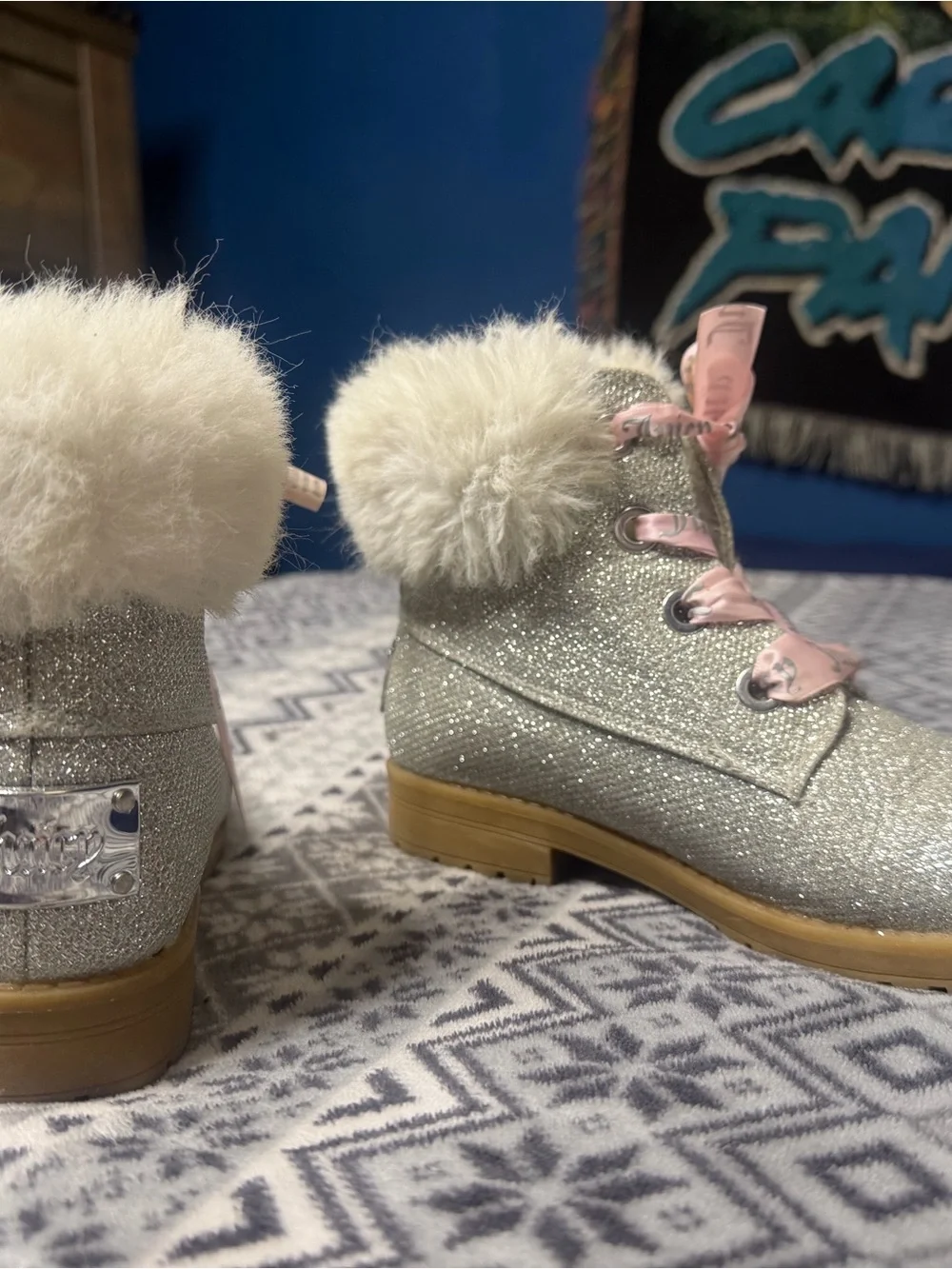 Juicy Couture Kids Sparkle Silver Faux-Fur Lined Lace-Up Boots